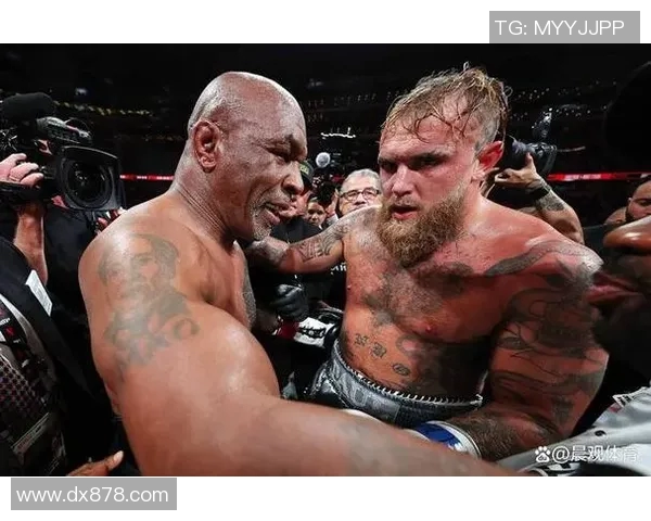 嘴炮与泰森的巅峰对决谁能笑到最后拳坛传奇的较量即将揭晓